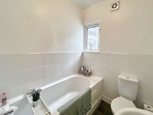 Photo 24- click for photo gallery